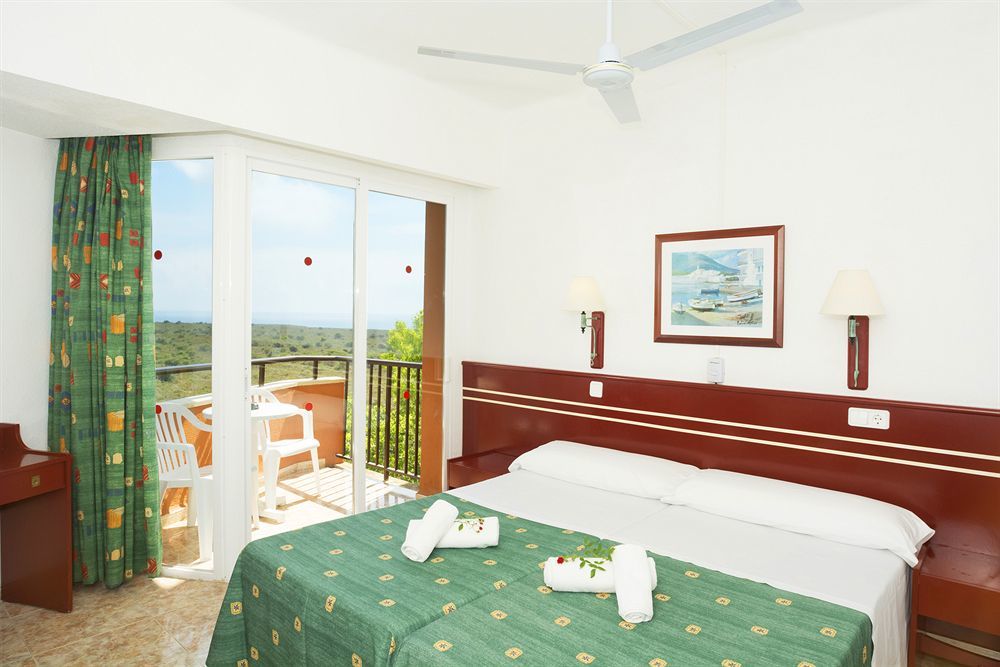 Hsm Canarios Park Calas de Mallorca Exterior photo